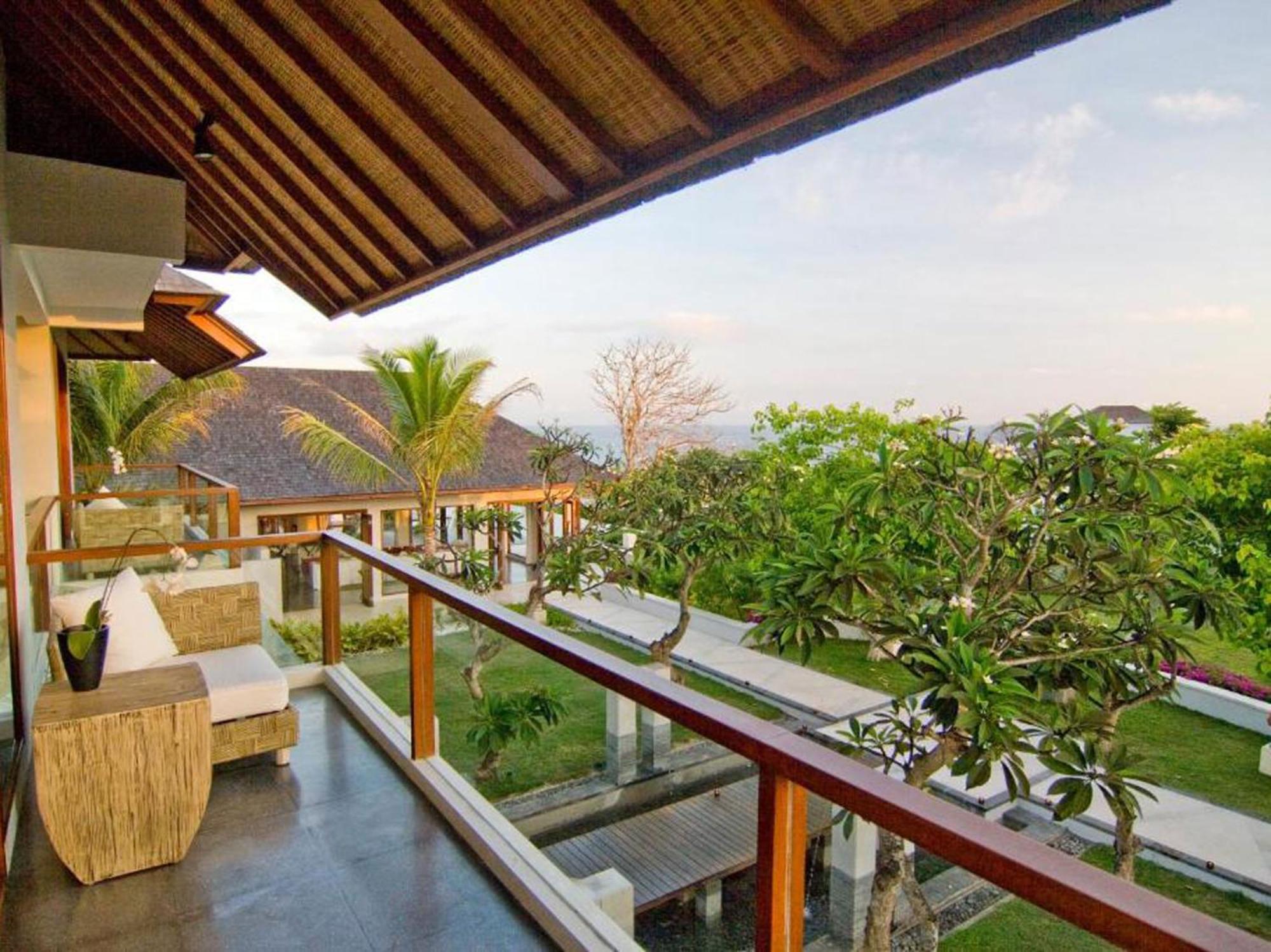 เดอะศานติ เรสซิเดนซ์ Hotel นูซาดูอา ภายนอก รูปภาพ