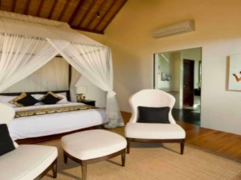 เดอะศานติ เรสซิเดนซ์ Hotel นูซาดูอา ภายนอก รูปภาพ