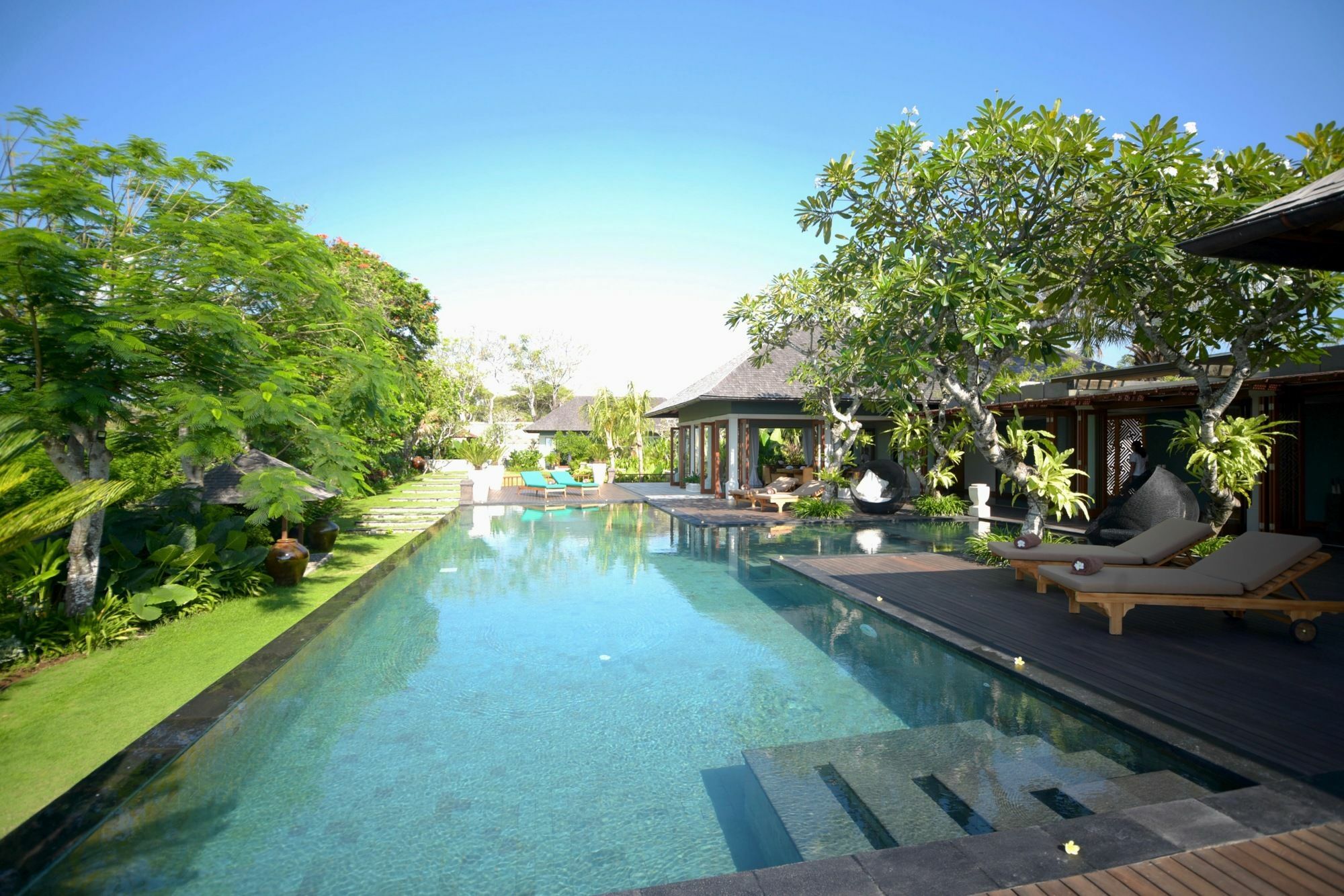 เดอะศานติ เรสซิเดนซ์ Hotel นูซาดูอา ภายนอก รูปภาพ